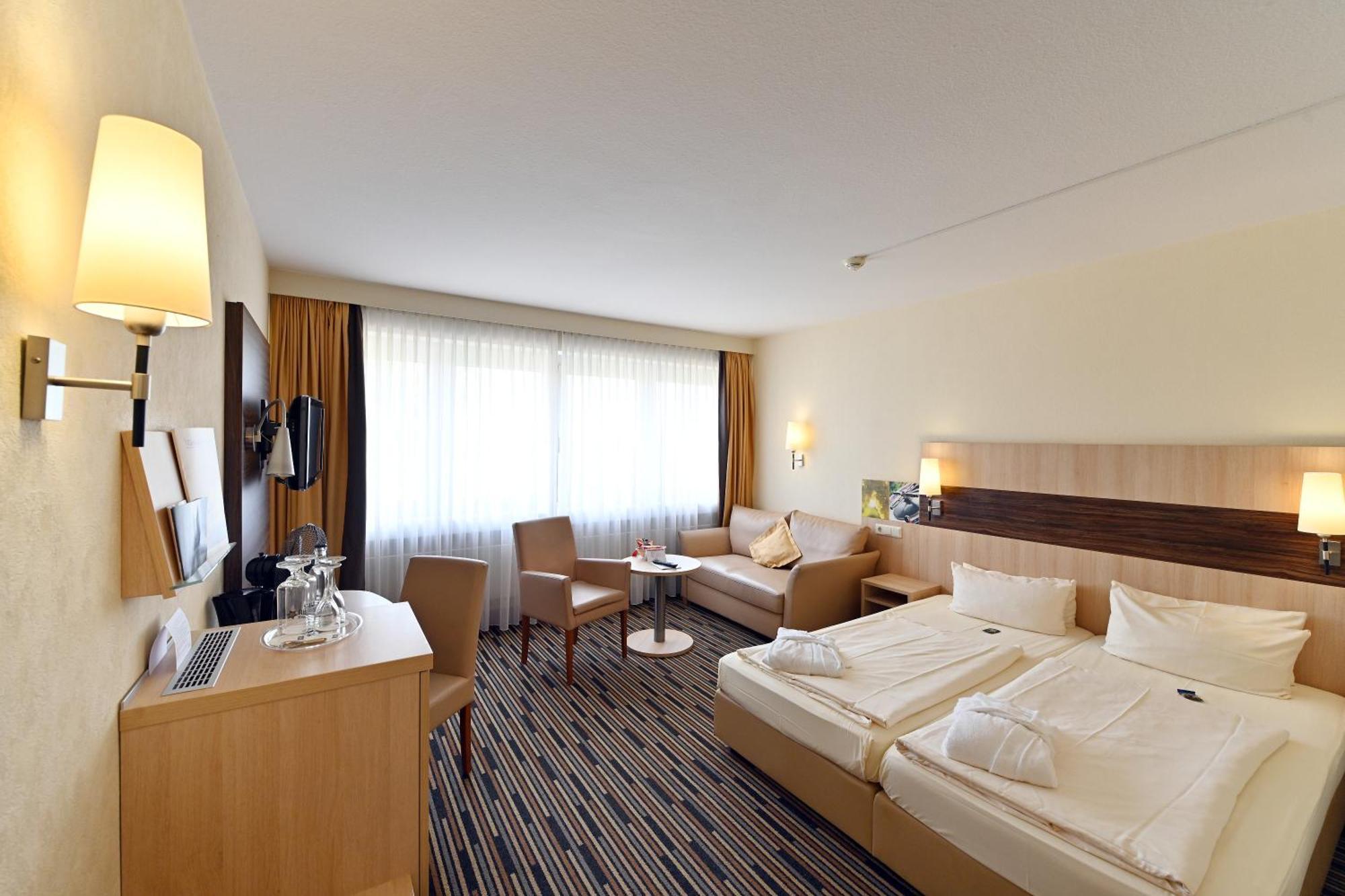 Kurpark-Hotel Bad Dürkheim Eksteriør bilde